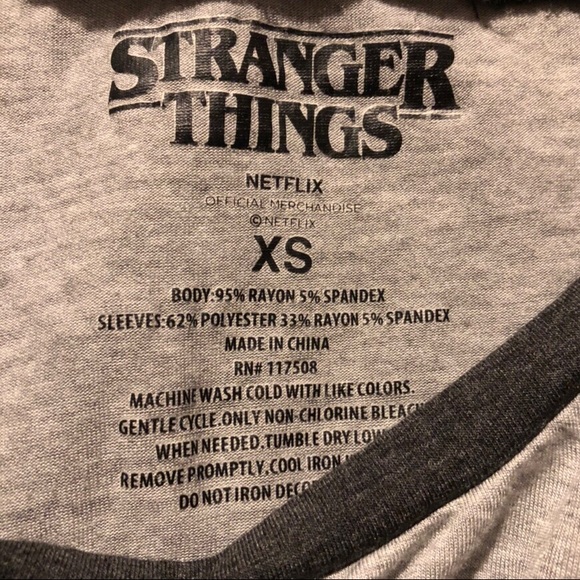 Stranger things top - Picture 3 of 3